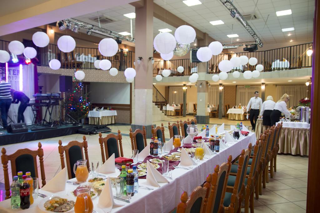Holiday Stary Folwark Ngoại thất bức ảnh